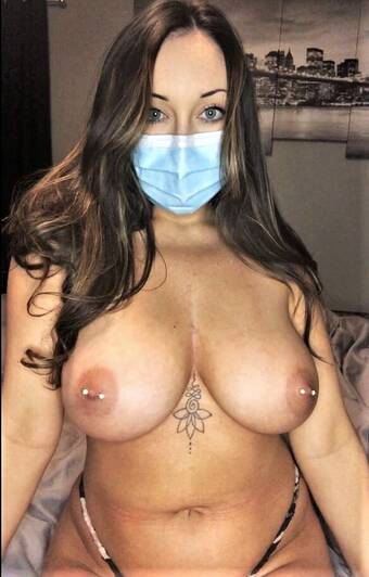 Индивидуалка Оксана +7(981)214-21-80 Питера